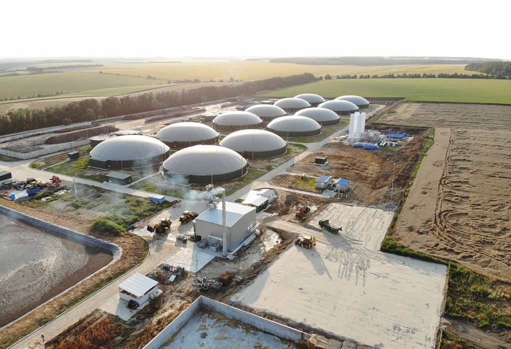 modern-biocomplex-renewable-energy-from-biomass-2023.jpg